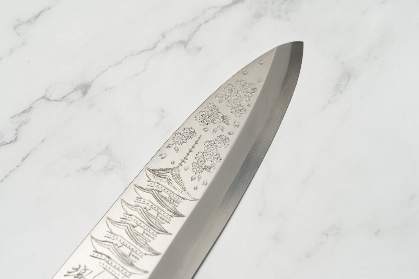 Michiko Kubota Engrave Deba 240mm Gojunoto 5 Storey Pagoda