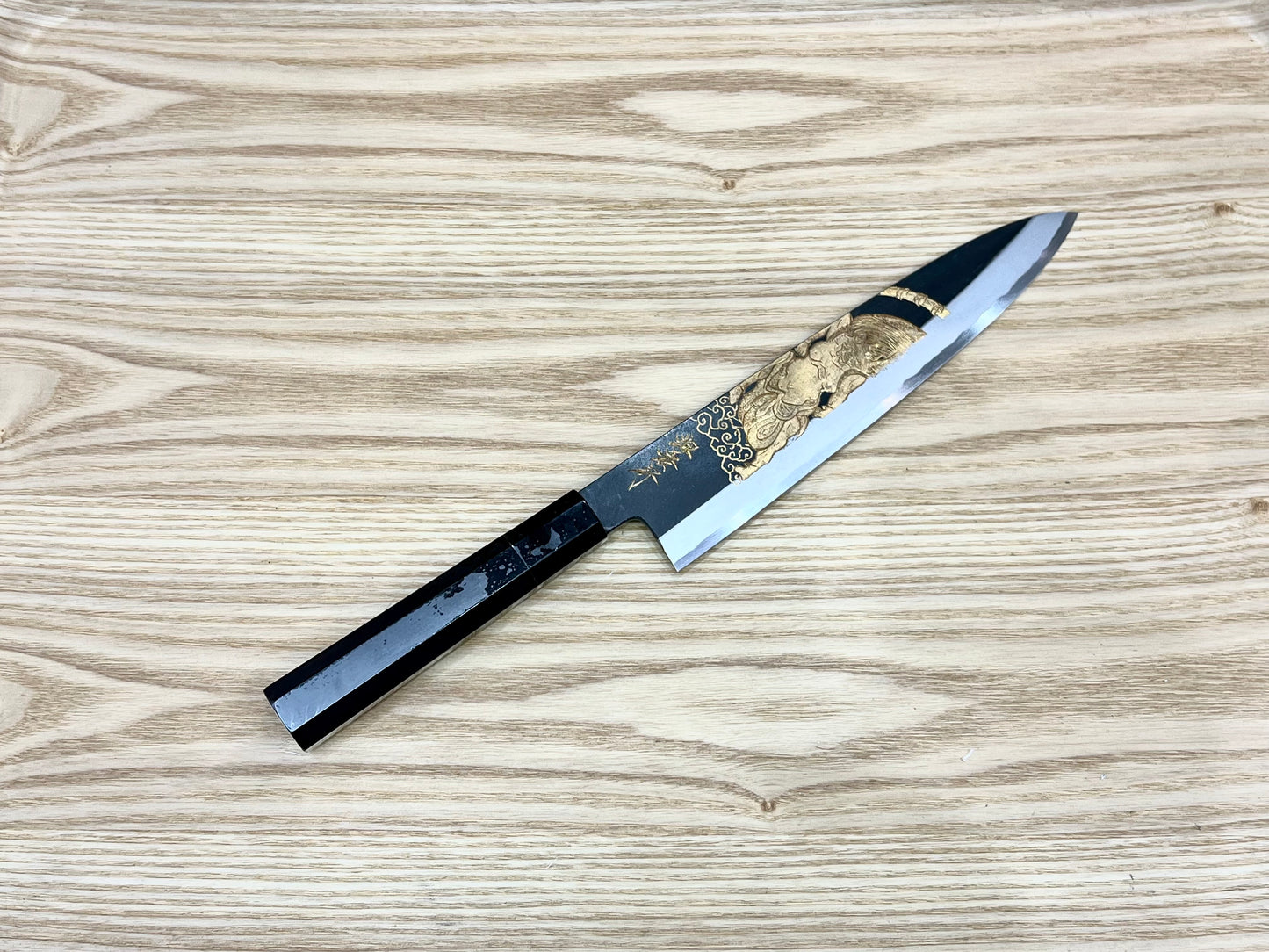 Michiko Kubota Engrave Gyuto 240 mm White 2 Raijin