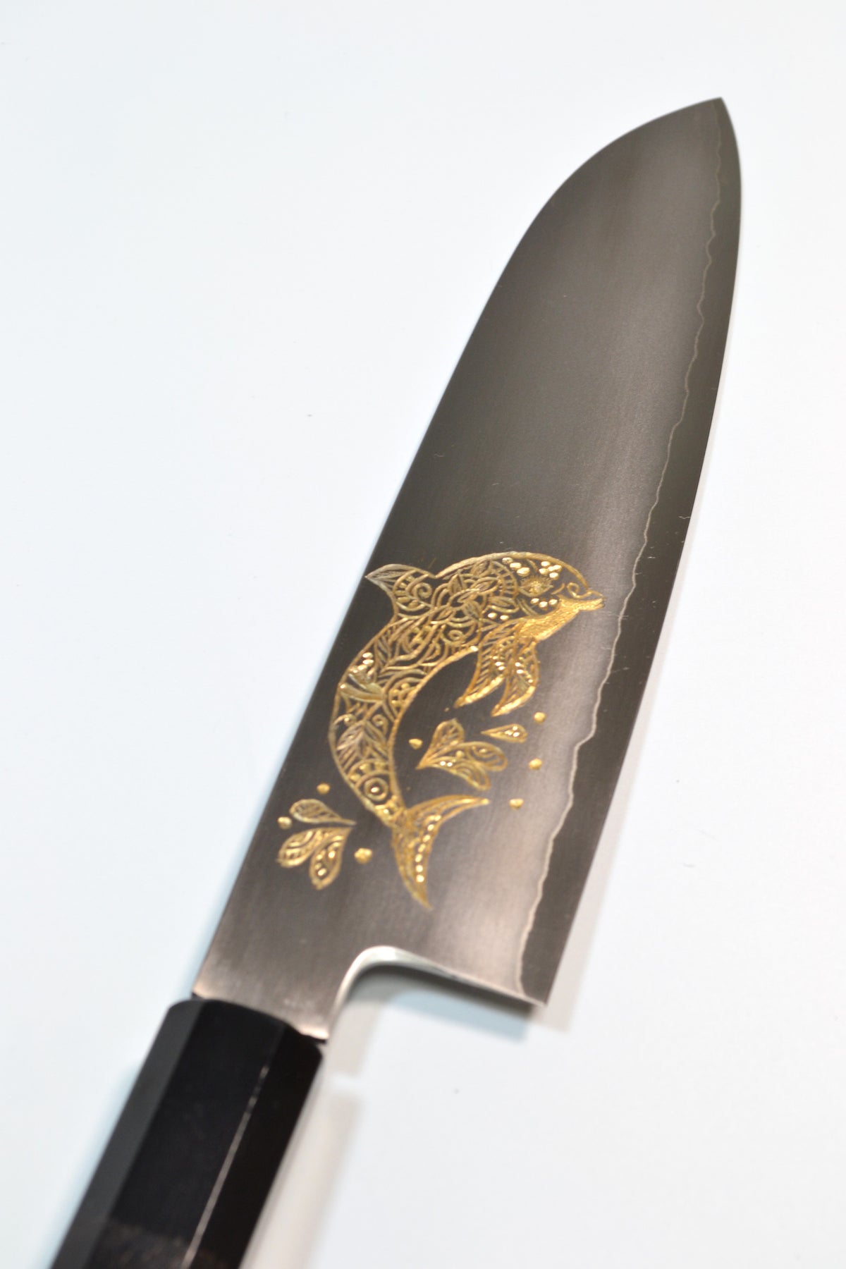 [PRE-ORDER] Michiko Kubota Engraved Wa Santoku 180mm — Dolphin