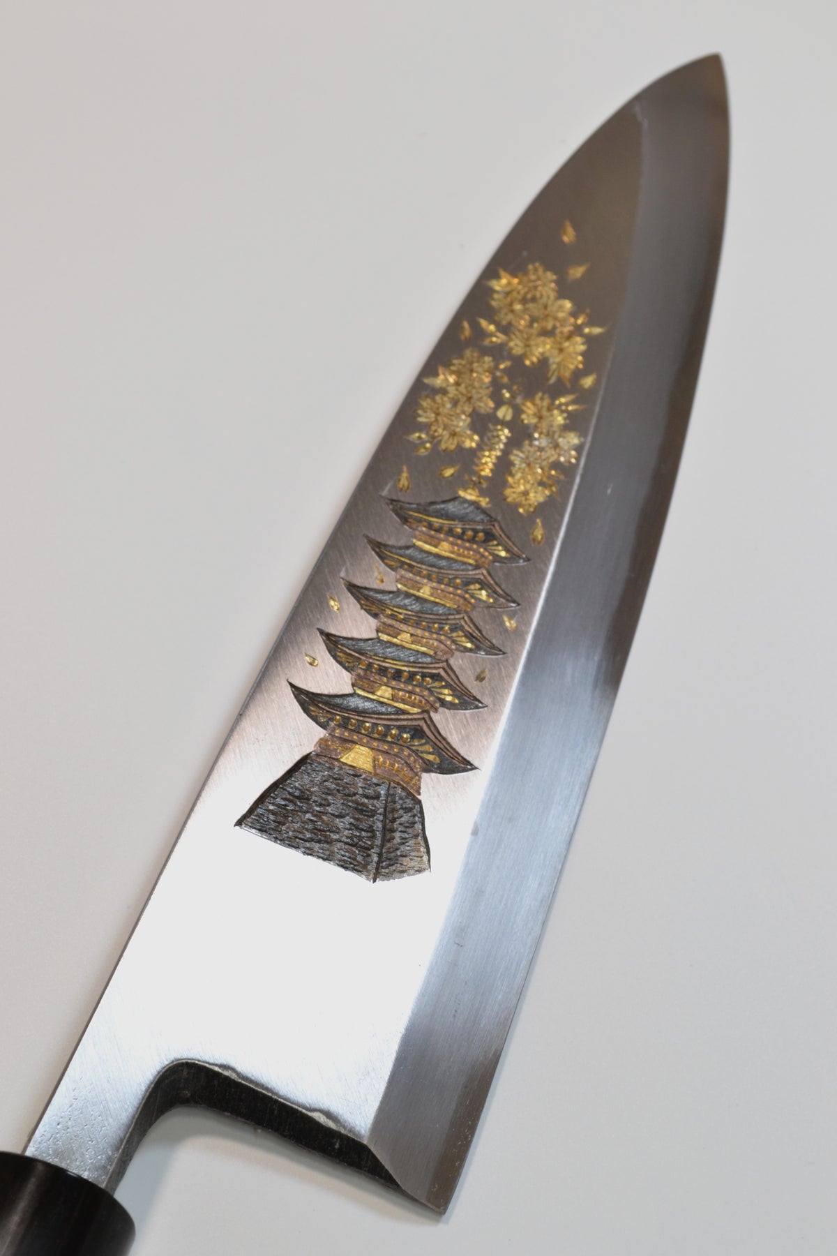 [PRE-ORDER] Michiko Kubota Engraved Deba 240mm — Five-Storied Pagoda